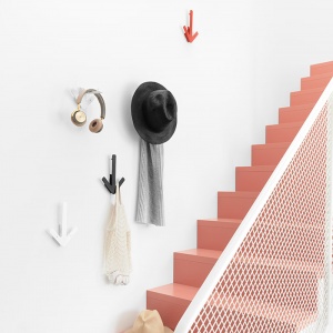 DESIGN HOUSE STOCKHOLM věšák Arrow bílý