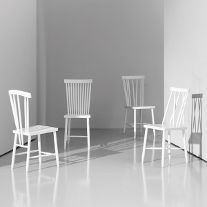 DESIGN HOUSE STOCKHOLM židle Family chair No.3 bílá
