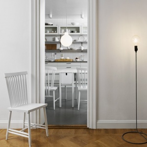 DESIGN HOUSE STOCKHOLM židle Family chair No.4 bílá