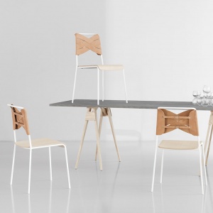 DESIGN HOUSE STOCKHOLM židle Torso jasan