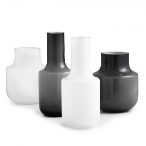 NORMANN COPENHAGEN váza Still vysoká šedá