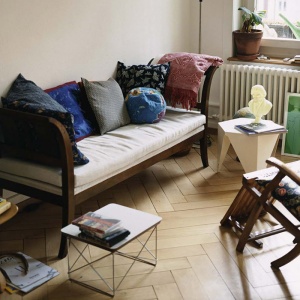 VITRA stolek Occasional Table LTR přírodní s chromem