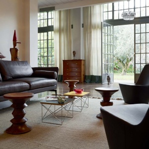 VITRA stolek Occasional Table LTR přírodní s chromem