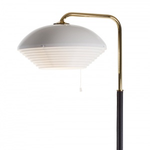 ARTEK stojací lampa A811 mosaz