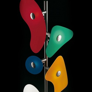 FOSCARINI stojací lampa Orbital barevná