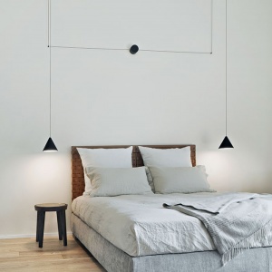 FLOS závěsné svítidlo String Light Cone černé 12m kabel