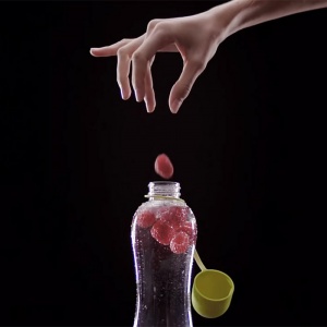 BOBBLE láhev na vodu Infuse 590 ml mátová