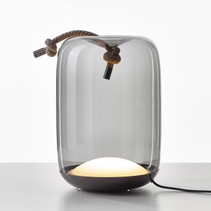 BROKIS stolní lampa Knot Cilindro kouřově hnědá