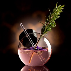 Martin Jakobsen designs spherical Quido cocktail glass