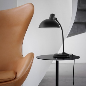 FRITZ HANSEN stolní lampa Kaiser Idell sklopná černá matná