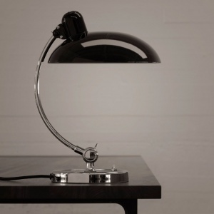 FRITZ HANSEN stolní lampa Kaiser Idell Luxus černá lesklá