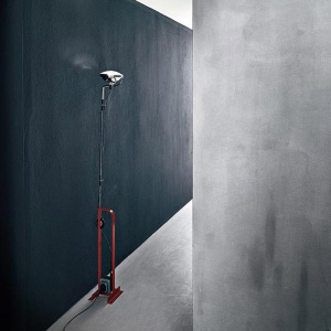 FLOS stojací lampa Toio LED bílá