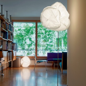 stojací lampa Cloud