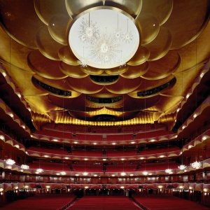 závěsné svítidlo Metropolitan Opera New York opálové střední