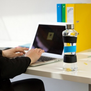 EQUA láhev CMYK Squeeze černá