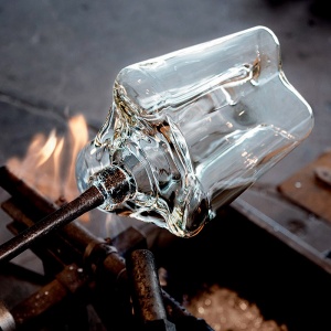 IITTALA váza Savoy 251 mm čirá
