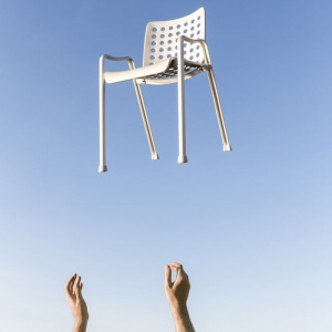 VITRA židle Landi Chair