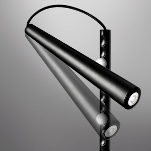 FOSCARINI stojací lampa Magneto bílá