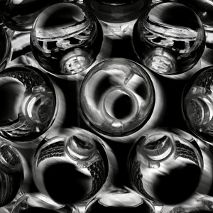 FOSCARINI stojací lampa Caboche střední