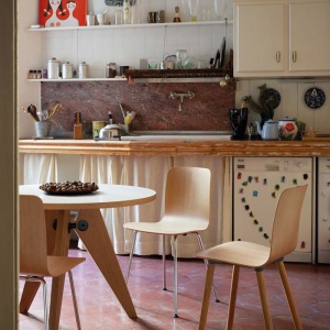 VITRA židle HAL Wood ledová