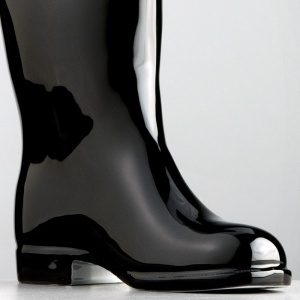 QUBUS váza Waterproof levá černá
