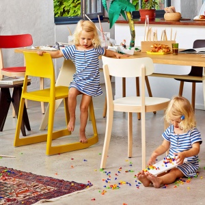 VITRA židle Tip Ton RE industriální zelená