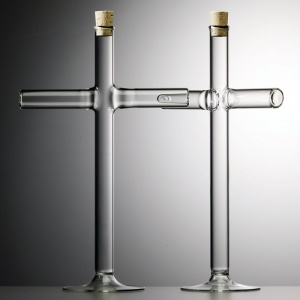 QUBUS váza Cross
