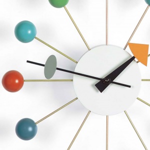 VITRA nástěnné hodiny Ball Clock barvy