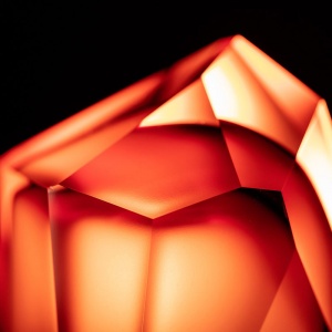 LASVIT stolní lampa Crystal Rock červená