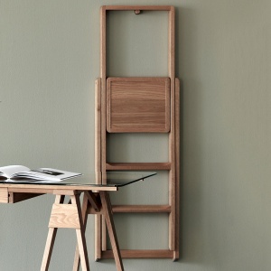 DESIGN HOUSE STOCKHOLM schůdky Step dubové přírodní