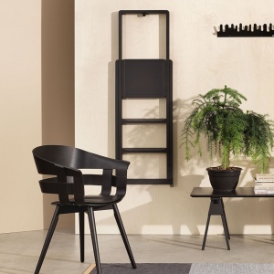 DESIGN HOUSE STOCKHOLM schůdky Step černé matné