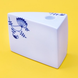 QUBUS svícen Fake Cake cibulák
