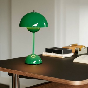 přenosná stolní lampa Flowerpot VP9 signální zelená