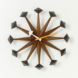 VITRA nástěnné hodiny Polygon Clock - z expozice
