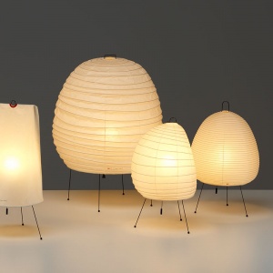 VITRA stolní lampa Akari 20N