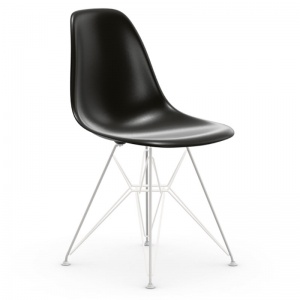 VITRA židle DSR černá deep black