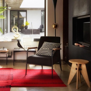 VITRA křeslo Fauteuil de Salon