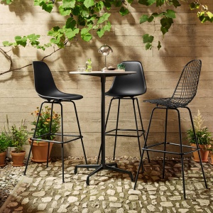 VITRA barová židle Eames Plastic Stool Medium černá deep black