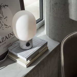 AUDO (MENU) stolní lampa JWDA bílý mramor