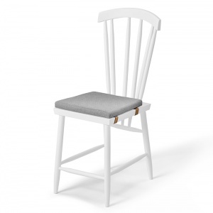 DESIGN HOUSE STOCKHOLM podsedák Family Chair světle šedý