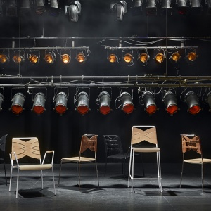 DESIGN HOUSE STOCKHOLM barová židle Torso jasan