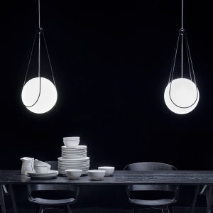 DESIGN HOUSE STOCKHOLM závěsné svítidlo Kosmos střední bílé